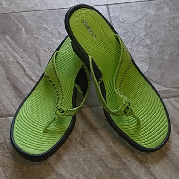 Skechers Shoes - Sketchers wedge sandals